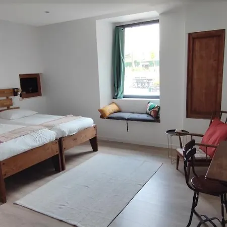 D'hotes Mandachaina Bed & Breakfast *